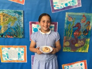 Year 4 have been exploring bread in design and food technology. They made their own delicious bread rolls. Yum yum!